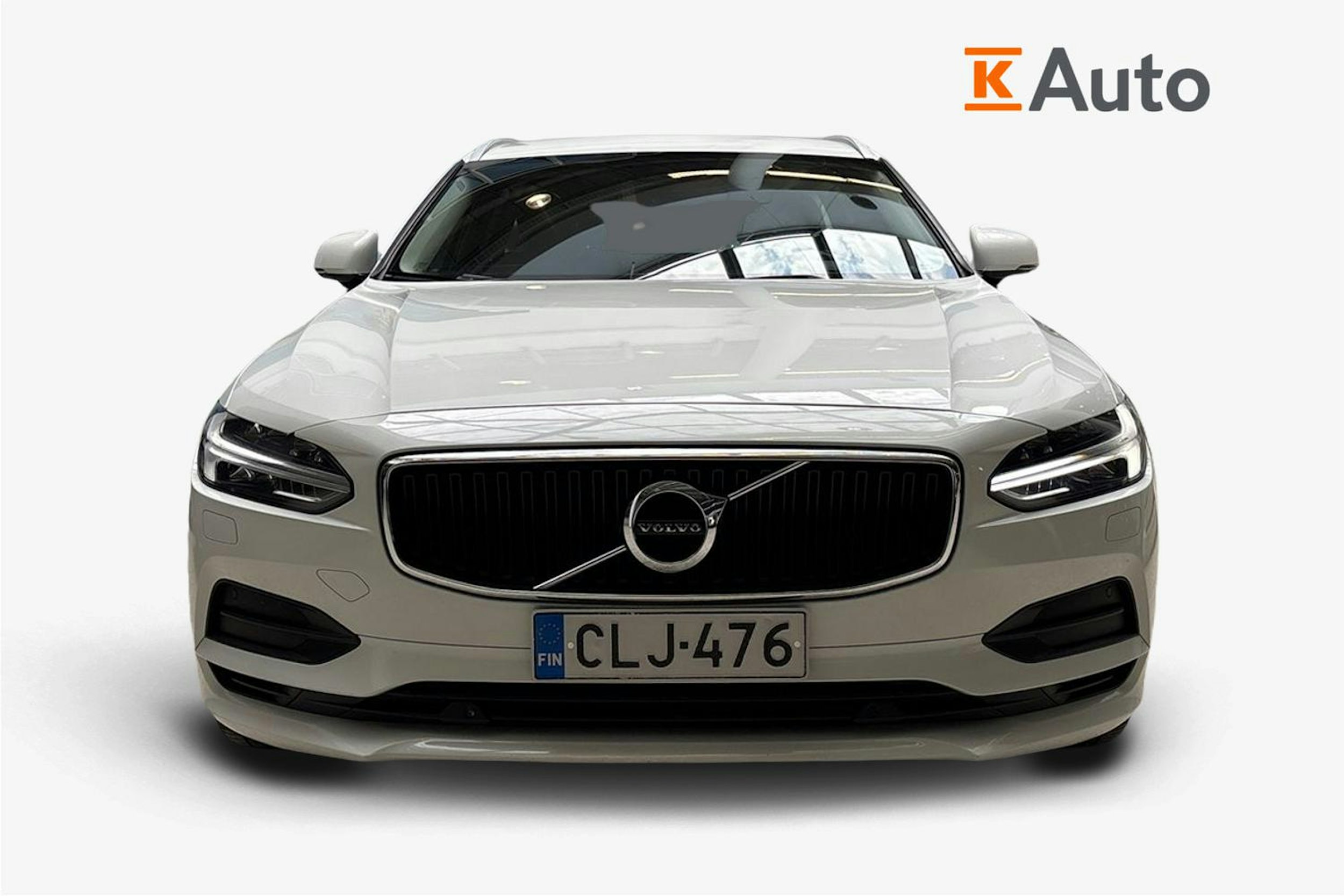 valkoinen Volvo V90 2018 kuva 5.