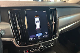 musta Volvo V90 2018 kuva 17.