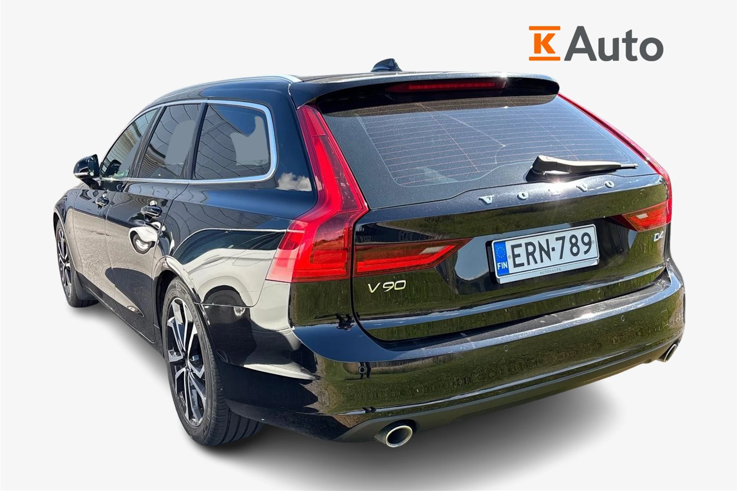 musta Volvo V90 2018 kuva 2.