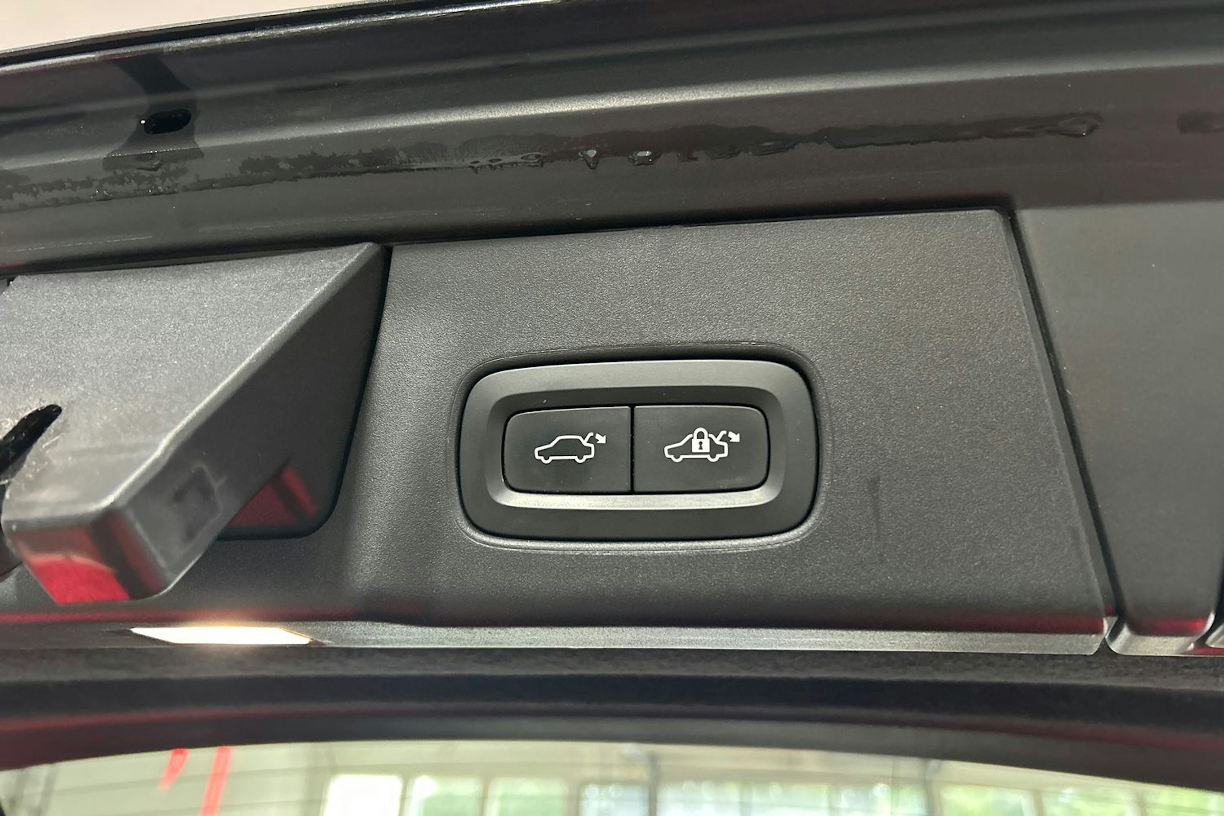 harmaa Volvo V90 2018 kuva 15.