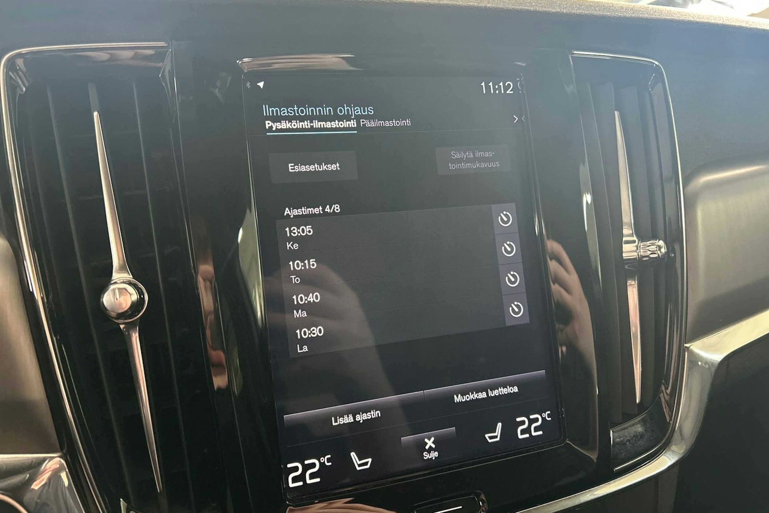 harmaa Volvo V90 2018 kuva 27.