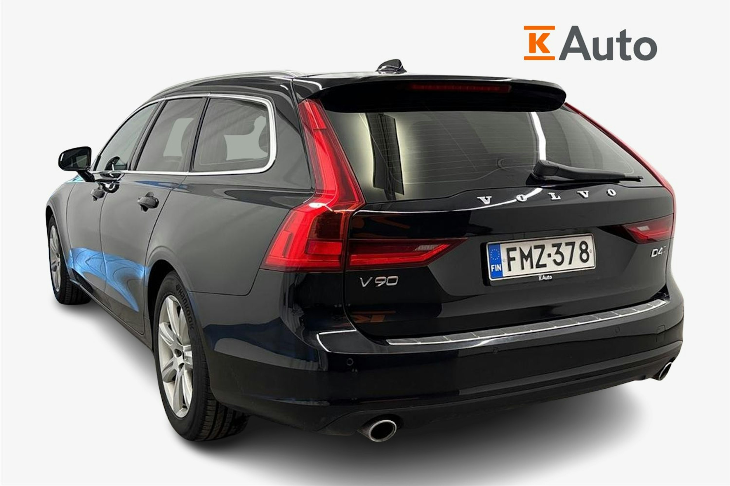 musta Volvo V90 2018 kuva 2.