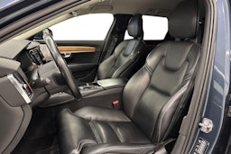 Sininen Volvo V90 2018 kuva 11.