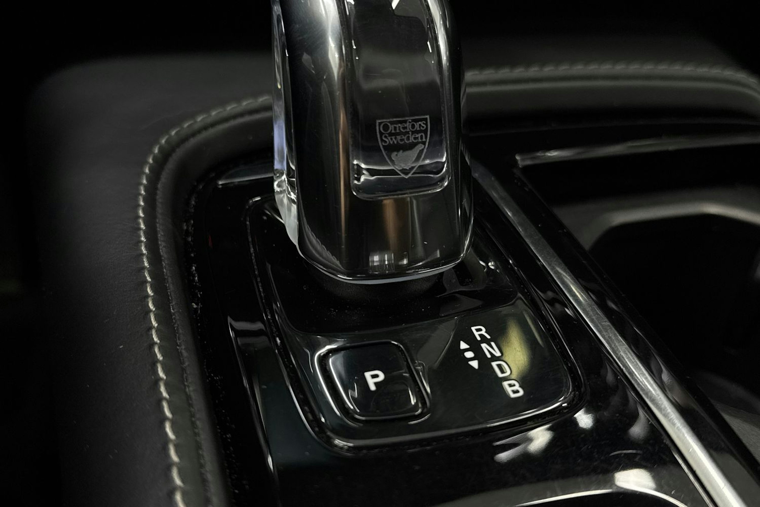 Sininen Volvo V90 2018 kuva 24.