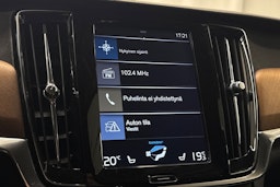 Sininen Volvo V90 2018 kuva 26.