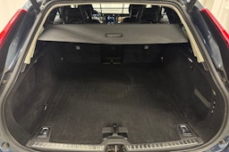 Sininen Volvo V90 2018 kuva 40.