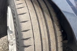 Sininen Volvo V90 2018 kuva 45.