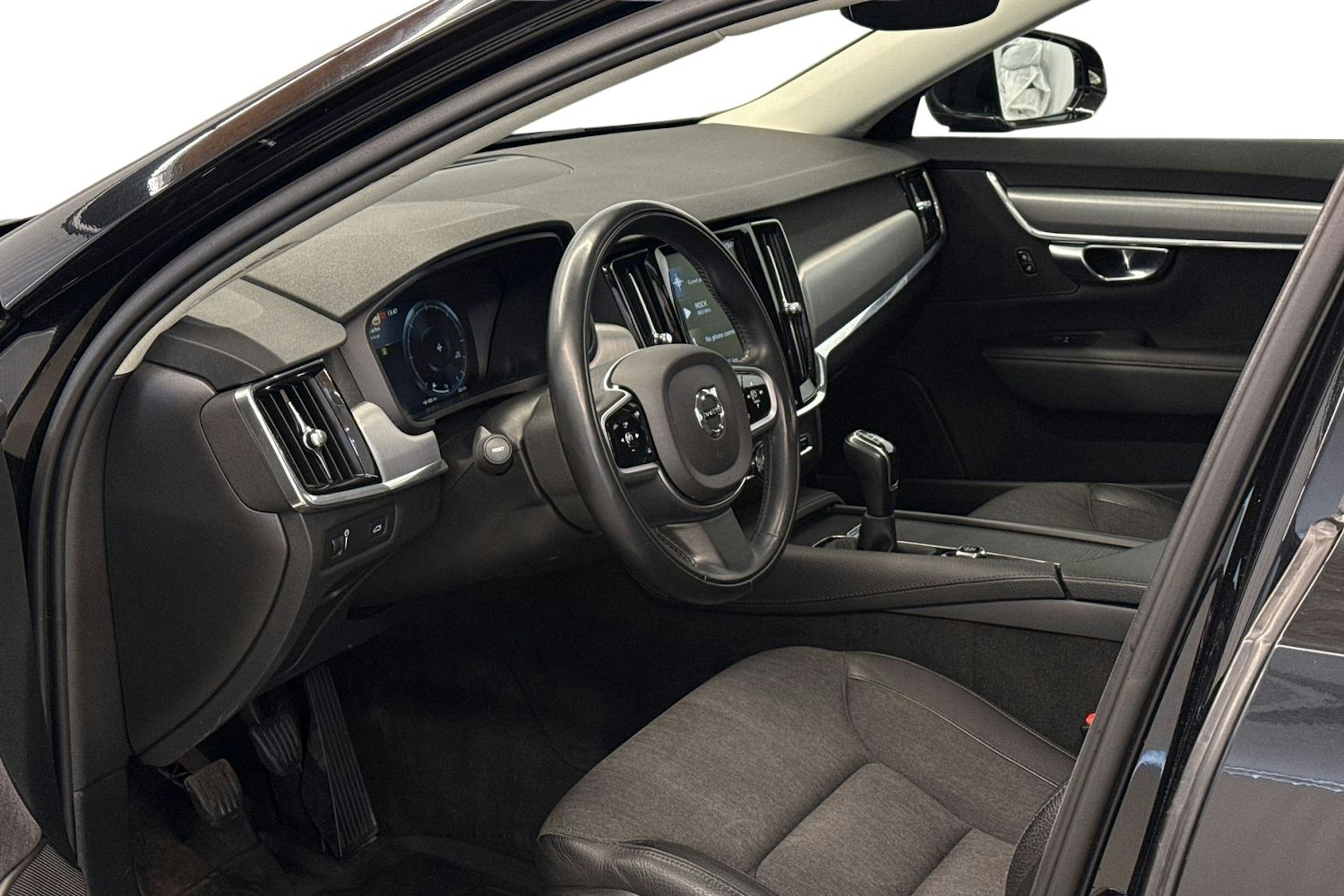 Volvo V90 2018 kuva 7.