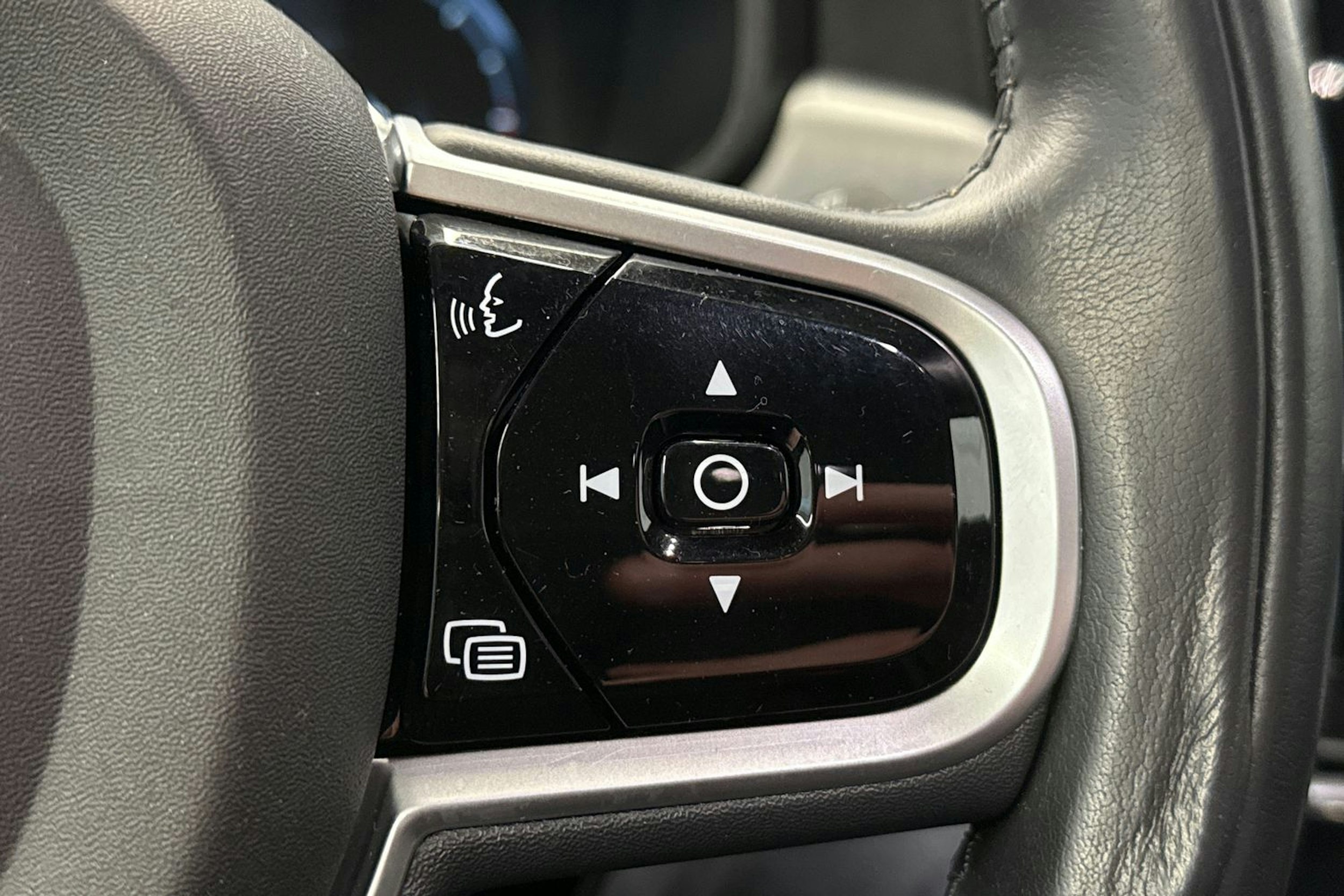 Volvo V90 2018 kuva 14.