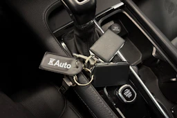 valkoinen Volvo V90 2018 kuva 27.