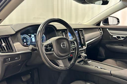 musta Volvo V90 2018 kuva 10.