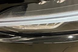 musta Volvo V90 2018 kuva 30.