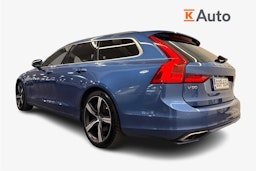 sininen Volvo V90 2018 kuva 2.