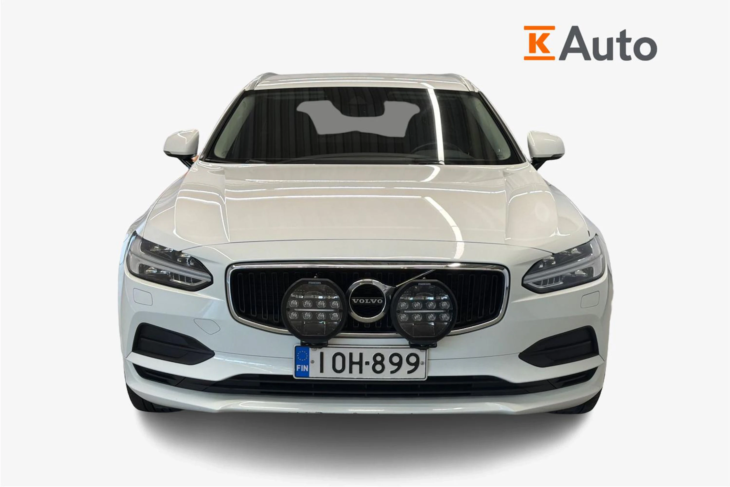 valkoinen Volvo V90 2018 kuva 4.