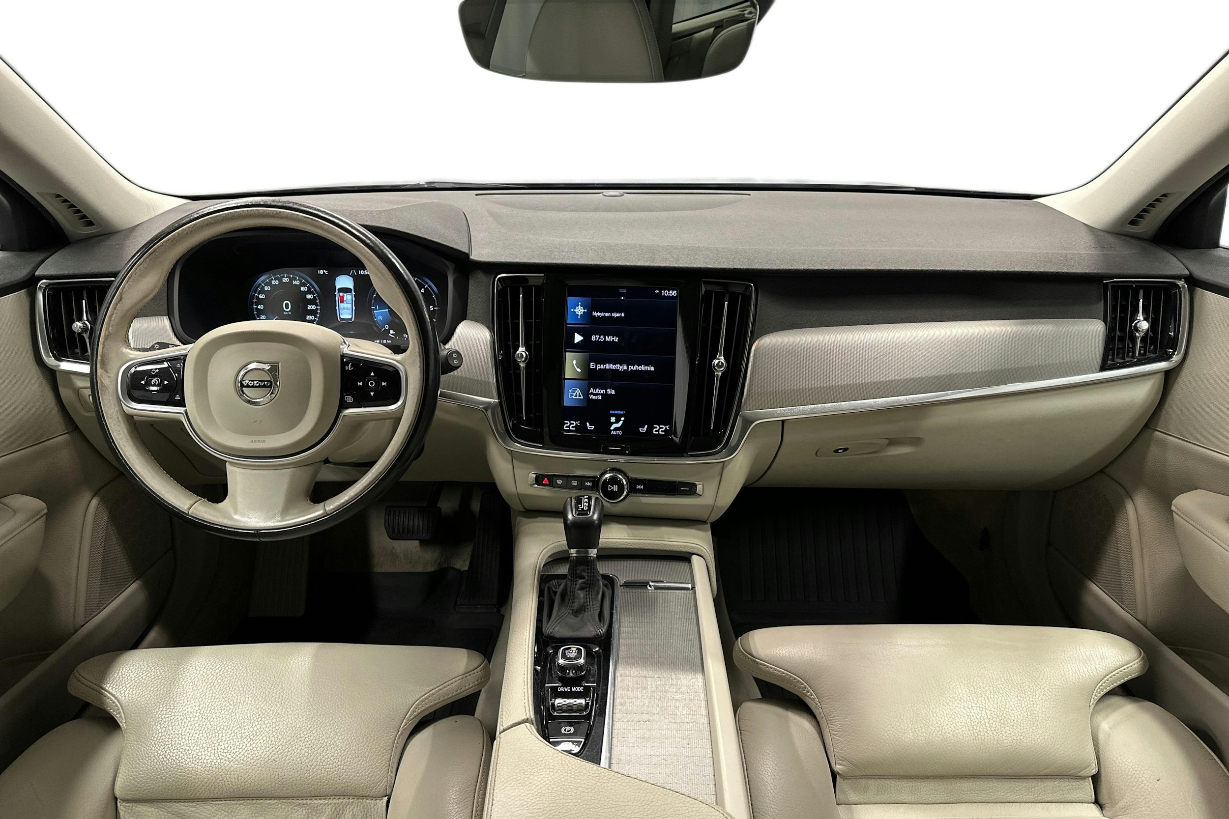 musta Volvo V90 2018 kuva 7.