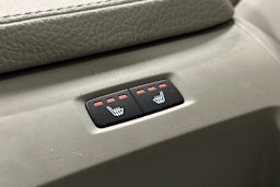 musta Volvo V90 2018 kuva 14.
