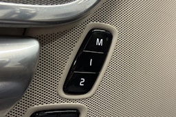 musta Volvo V90 2018 kuva 17.
