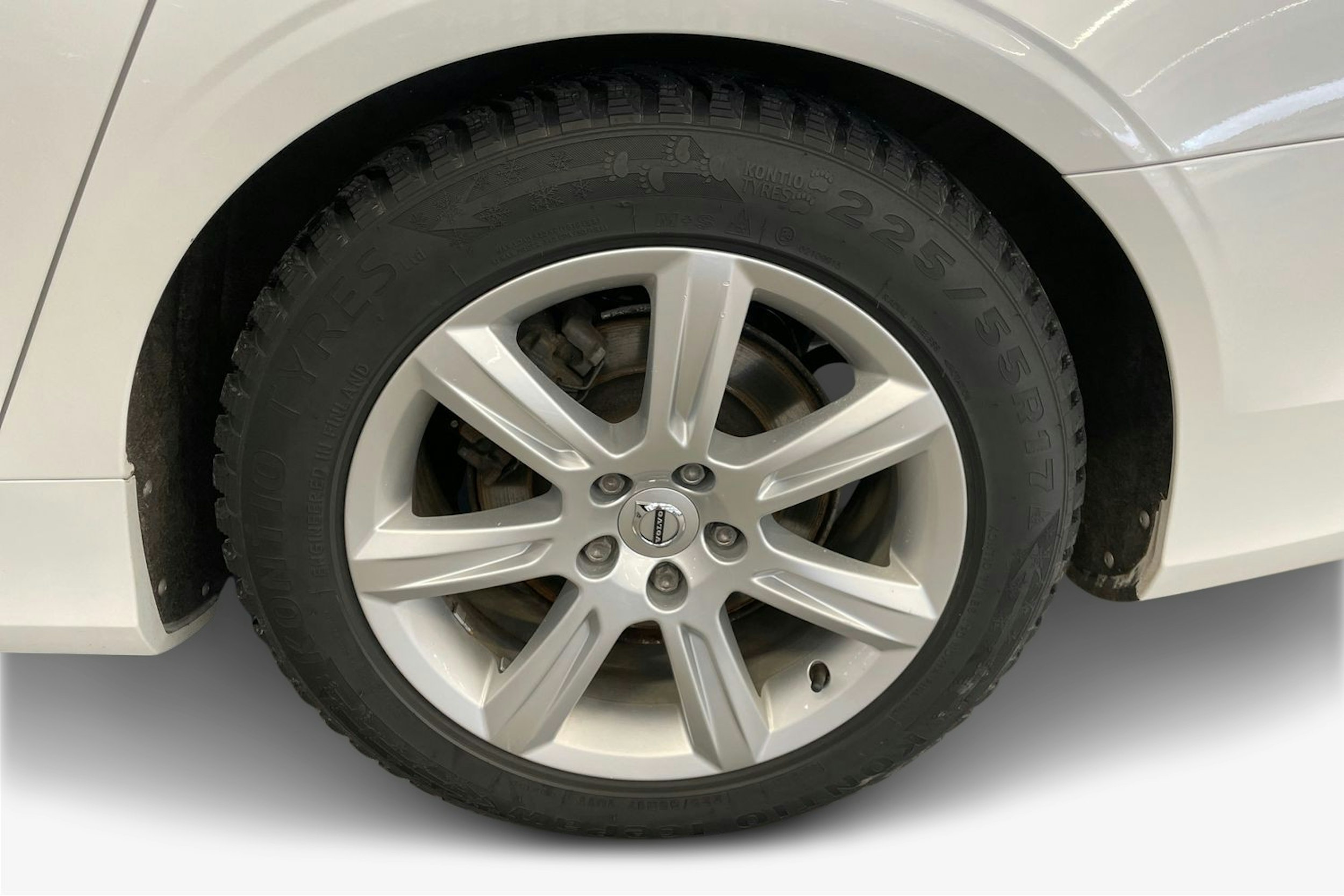 valkoinen Volvo V90 2018 kuva 11.