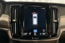 valkoinen Volvo V90 2018 kuva 23.