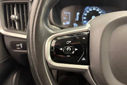 valkoinen Volvo V90 2018 kuva 17.