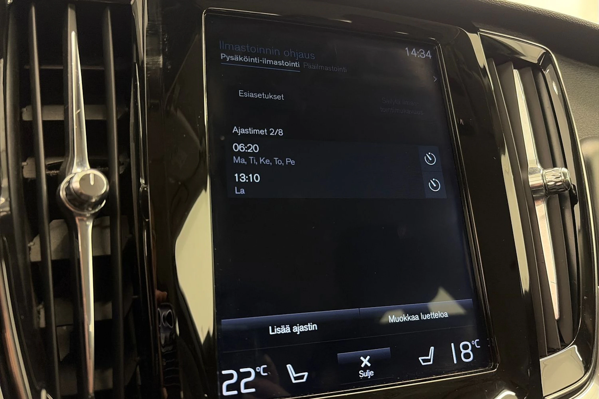valkoinen Volvo V90 2018 kuva 27.