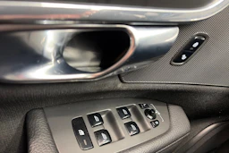 valkoinen Volvo V90 2018 kuva 28.