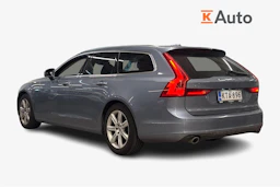 sininen Volvo V90 2018 kuva 2.