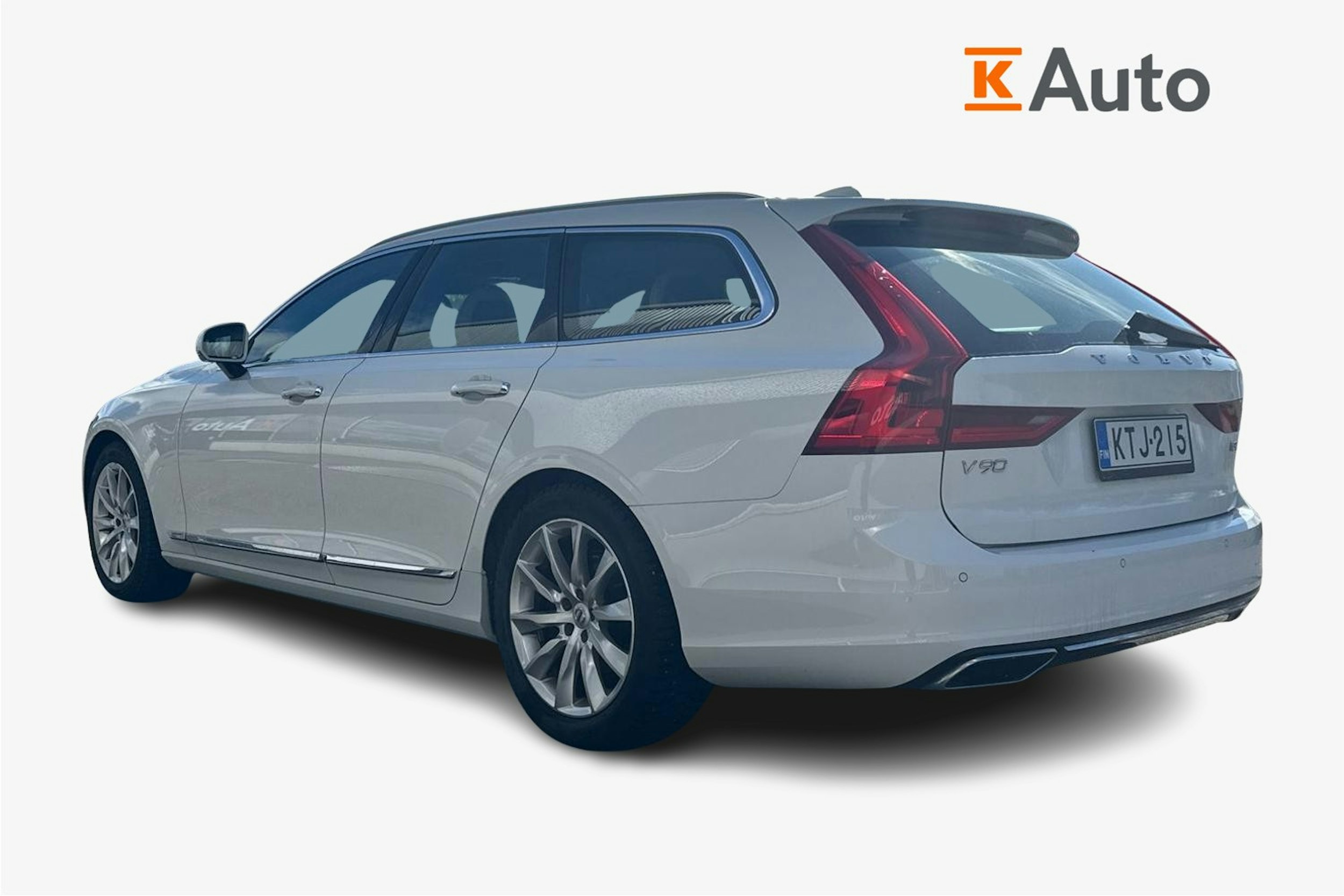 valkoinen Volvo V90 2018 kuva 2.