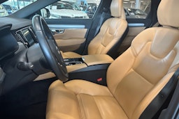 musta Volvo V90 2018 kuva 14.