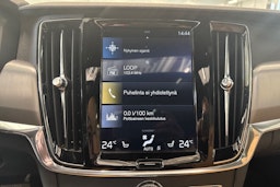 musta Volvo V90 2018 kuva 19.