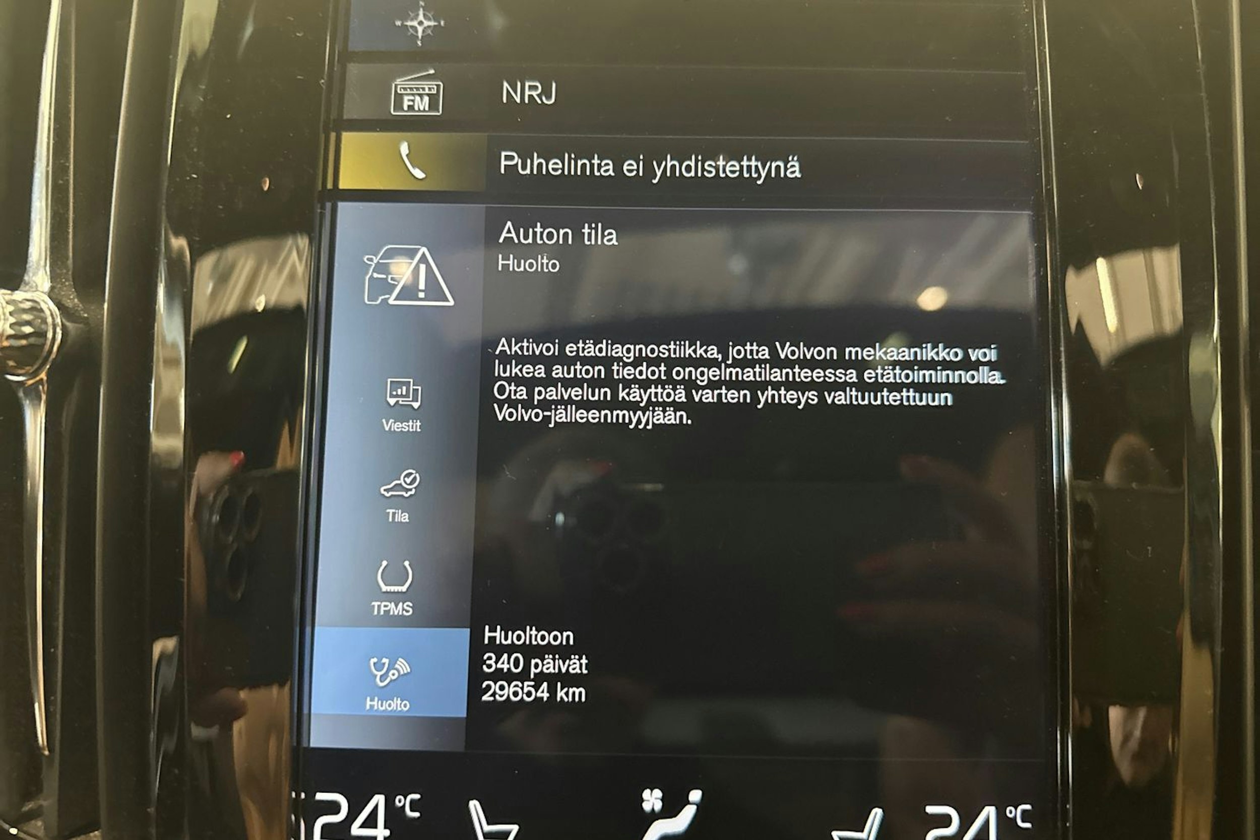 musta Volvo V90 2018 kuva 21.