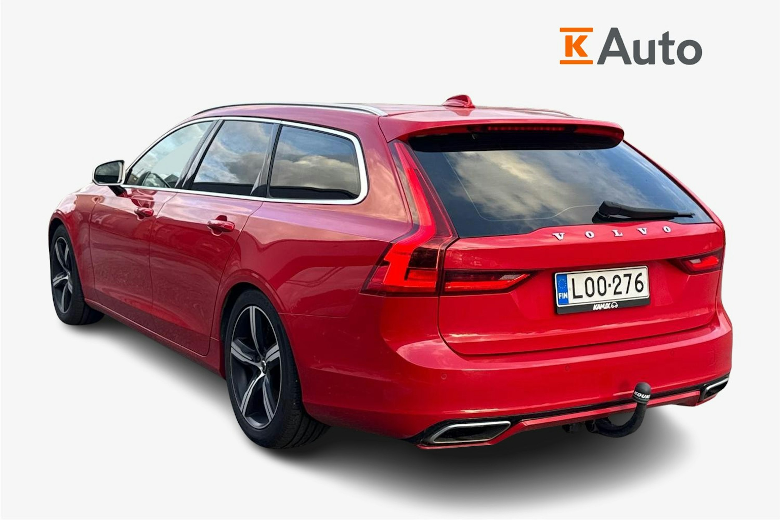 punainen Volvo V90 2018 kuva 2.