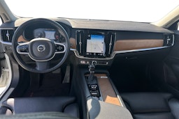 valkoinen Volvo V90 2018 kuva 9.