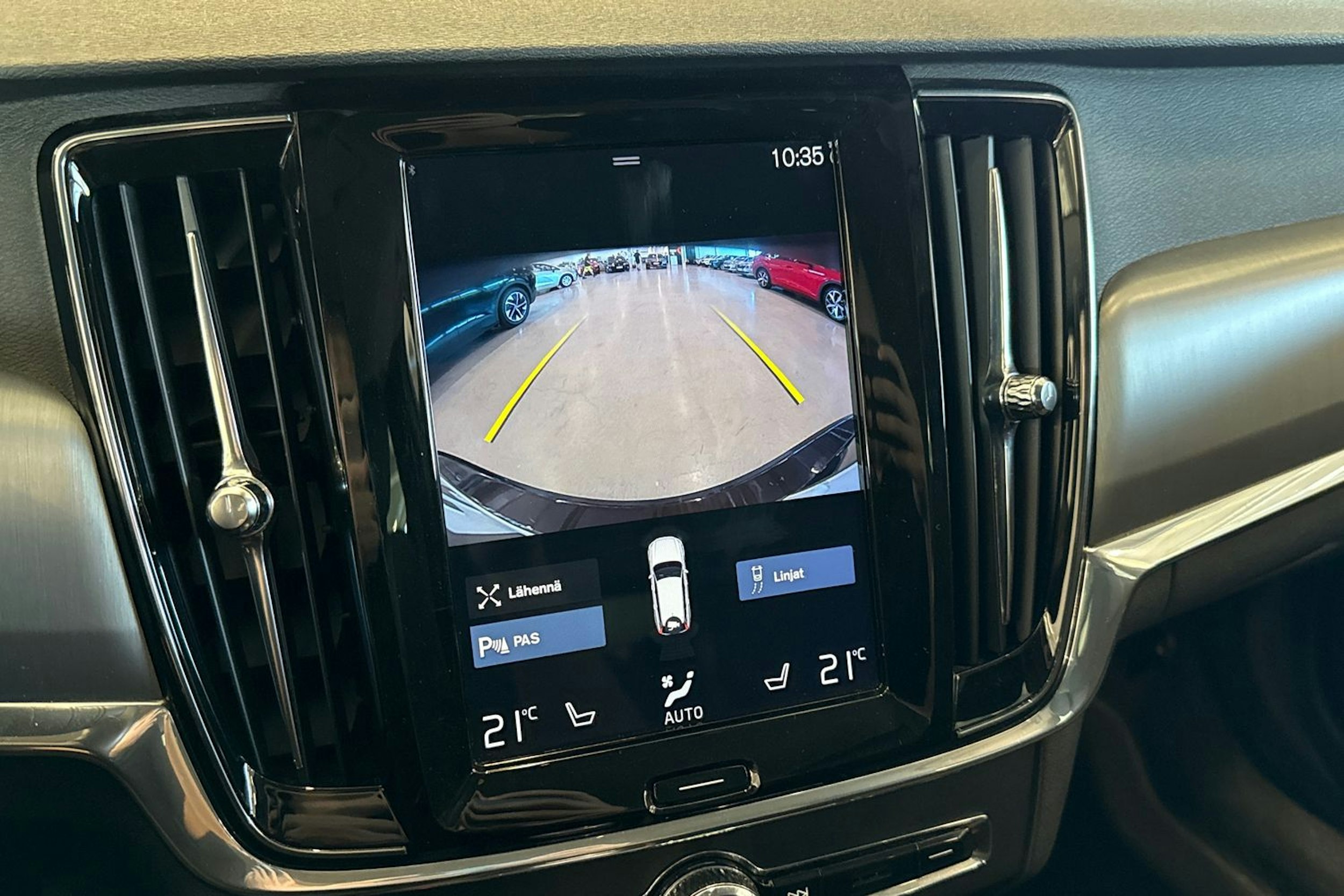 ruskea (beige) Volvo V90 2018 kuva 21.