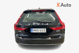 Musta Volvo V90 2018 kuva 3.