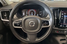 valkoinen Volvo V90 2018 kuva 14.