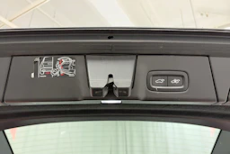 harmaa Volvo V90 2018 kuva 13.