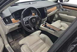 musta Volvo V90 2018 kuva 3.
