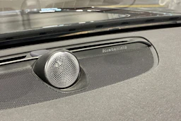 musta Volvo V90 2018 kuva 30.