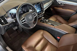 Sininen Volvo V90 2018 kuva 8.
