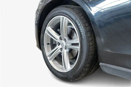 musta Volvo V90 2018 kuva 9.