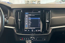 musta Volvo V90 2018 kuva 18.
