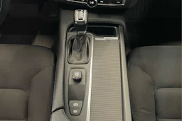 musta Volvo V90 2018 kuva 24.