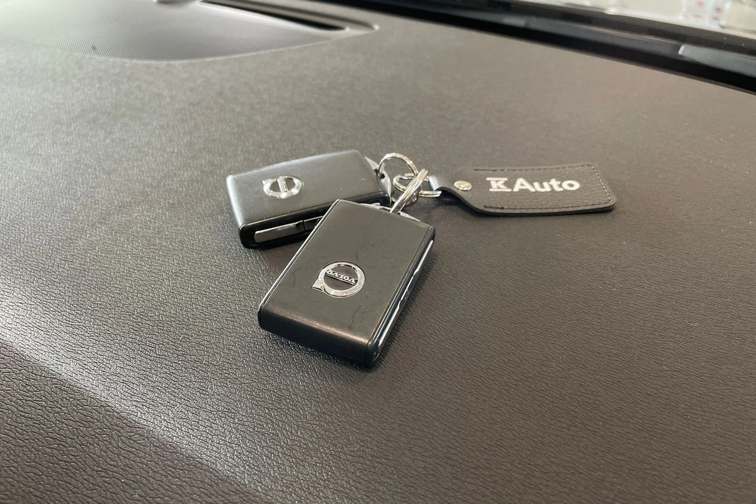 musta Volvo V90 2018 kuva 27.