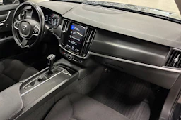 Harmaa Volvo V90 2018 kuva 24.