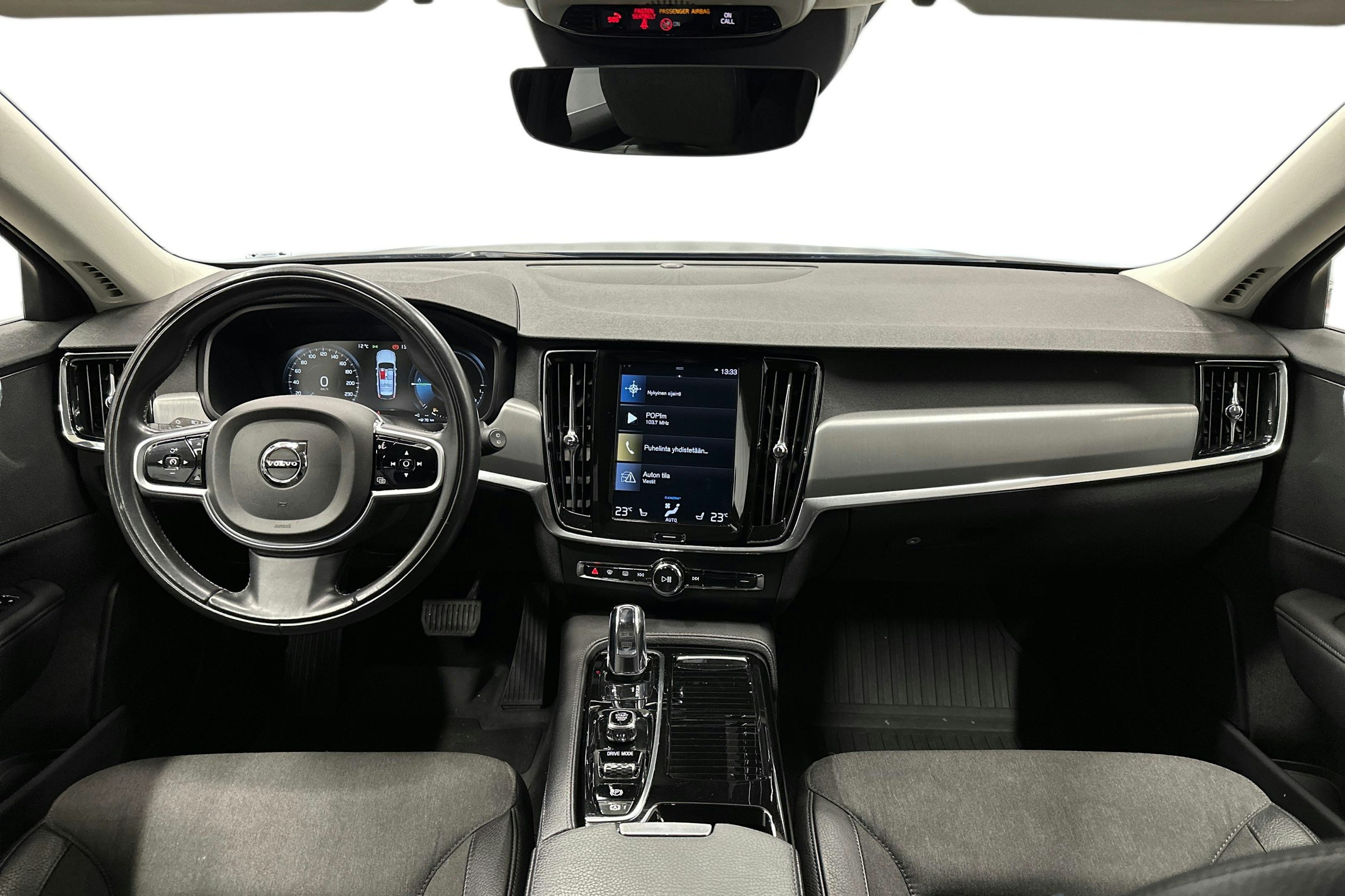 musta Volvo V90 2019 kuva 9.