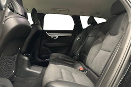 musta Volvo V90 2019 kuva 10.