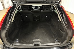 musta Volvo V90 2019 kuva 14.