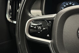 musta Volvo V90 2019 kuva 20.