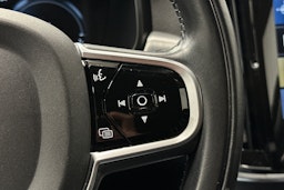 musta Volvo V90 2019 kuva 21.